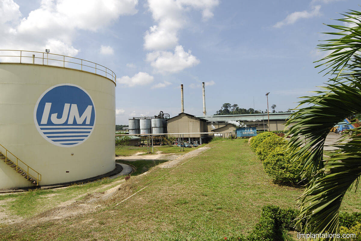 KLK said to take over IJM Plantations via cash or share swap deal; both stocks suspended